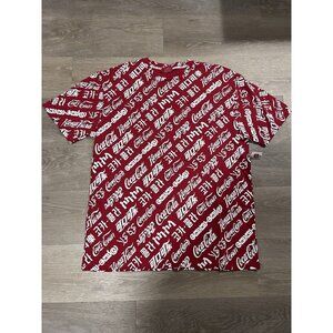 NWT Coca Cola World Wide T-shirt Size XL